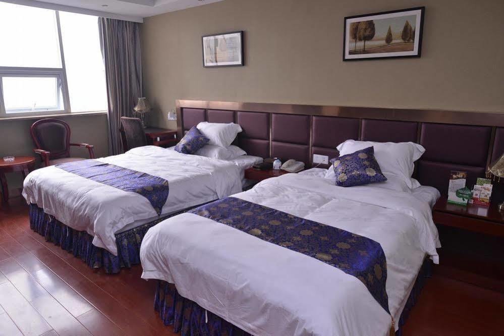 Chongqing Xinhao Theme Hotel Екстер'єр фото